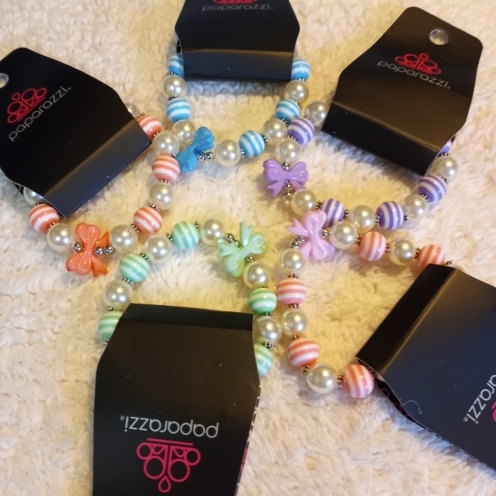 5 Starlet Shimmer Bracelets. NWT